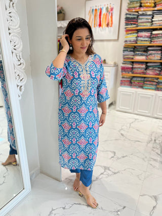 Embroidered Patola Set - Preetibora