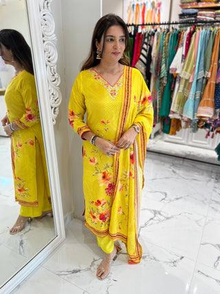 Ethnic Yellow Suit Set - Preetibora