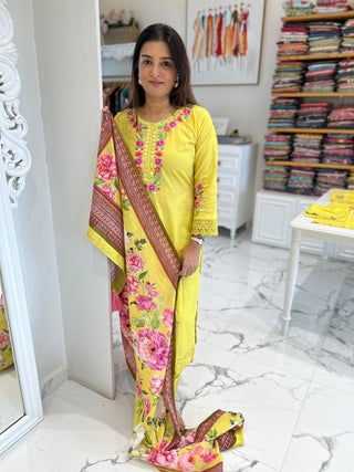 Gold Parsi Suit Set - Preetibora