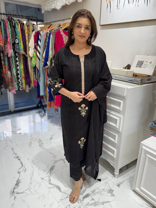 Modern Black Set - Preetibora