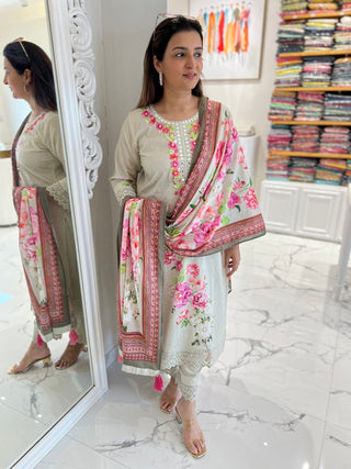 Parsi Suit Set - Preetibora