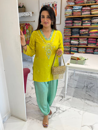 Sheesha Raw Silk Set - Preetibora