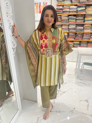 Striped Kaftan - Preetibora