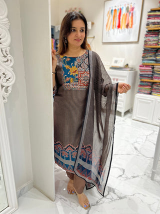 Stylish Kalamkari Set - Preetibora